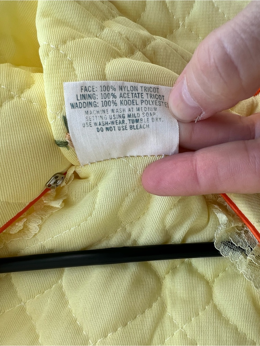 Vintage 1960s Yellow Floral Robe Housecoat NWT S.Klein tag 12 - Picture 4 of 6